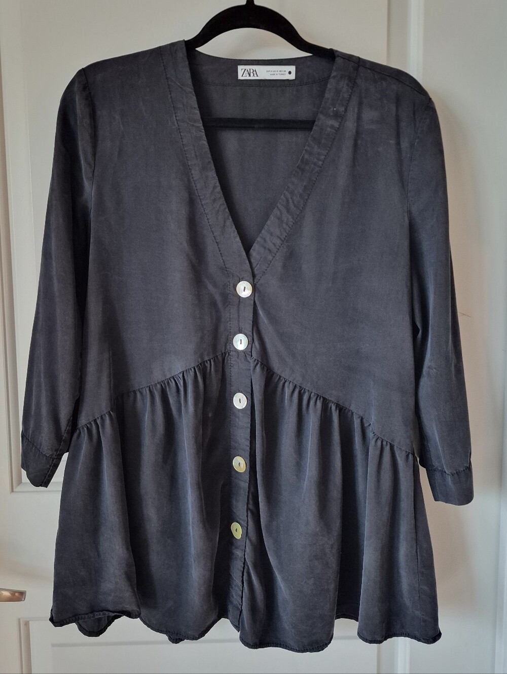 ZARA Flowy Peplum Top – Size Small